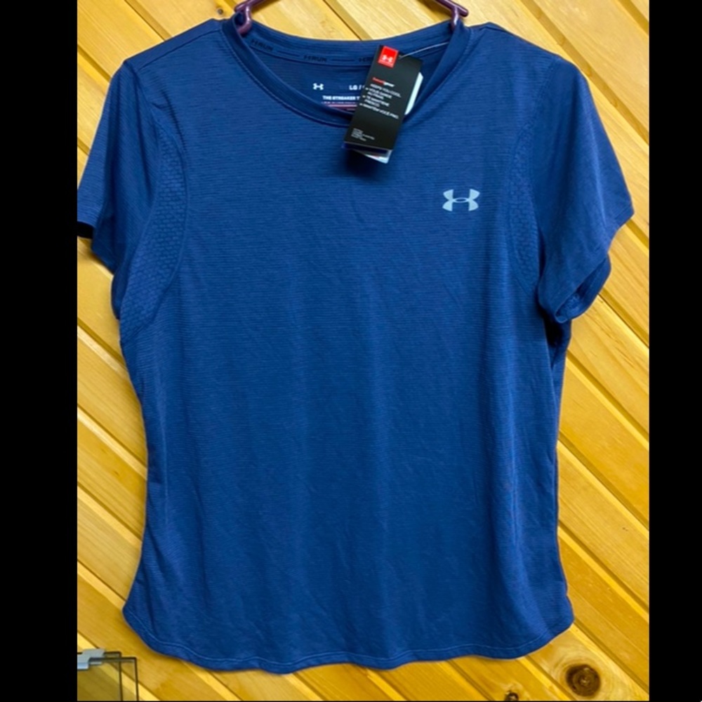 Under Armour Womens Top New with Tags Large